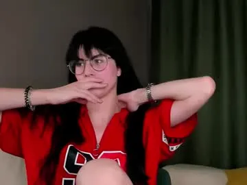 laureljarrar — Goal:Slap my pretty ass x3 #new #18 #petite #shy #cute [66 tokens remaining]