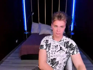 lawrence_miles — GOAL: Masturbate for 10 minutes [265 tokens remaining] The mood relax #18 #bigcock #cum #anal #bigass