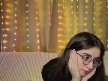 lekishaoderkirk — GOAL: i wanna be your slave (lick finger) [22 tokens remaining] Hello my name Luna and I new here, but I wanna become your friend #shy #18 #new #feet #natural