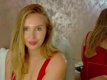 lexi_u_ — make me wet! #bigass #bigtits #blonde #anal #squirt [901 tokens remaining]