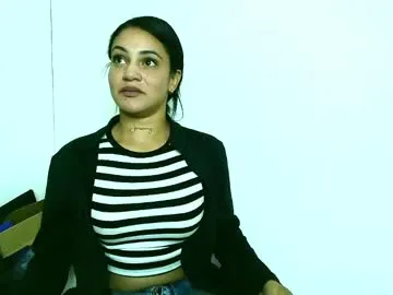 lila_restrepo — Freechat on Chaturbate