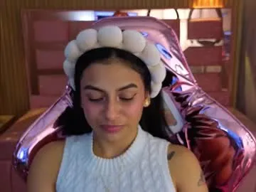 lilith_petit_sub — GOAL: Blowjob [58 tokens remaining] Hello love, come to have fun :3 #feet #petite #latina #lovense #squirt