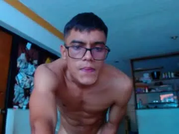 lion_grr — CUM SHOW [550 tokens remaining] #bigcock #cum #latino #new #teen