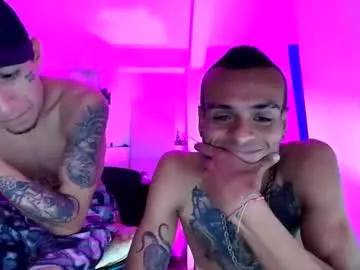 lobo_cockk — #selfsuck #monstercock #bigcock #smoke #bbc [1000 tokens remaining]