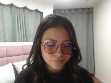 lola_cook — GOAL: Sexy Dance [25 tokens remaining] Welcome to my room! #feet #young #bigass #cum #new