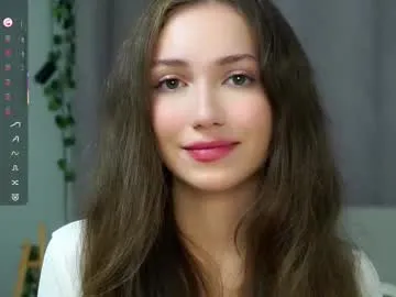 loriamarzinske — Be my king in the room for 3333TK^^ here:For a good day<3 #teen #18 #new #shy #natural [0 tokens remaining]