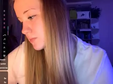 love_haven — Goal: Suck a dick Hi! My name is Megan, welcome to my room, this is where you can talk to me and have a good time   #teen #18 #bigboobs #bigass  #lovense [29 tokens remaining]