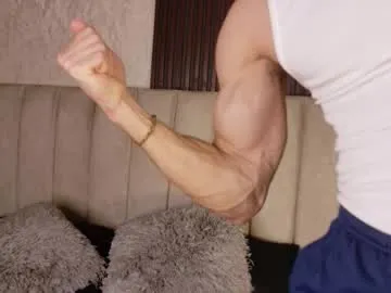 luciano_ferrer — GOAL: CUM [2980 tokens remaining] Let's make my first of my first days, the most incredible, we rise the temperature  #muscle #feet #young #new #flex #cum #muscle  #sexy #thick #uncut  #workoutt