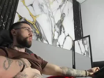 luke_davis01 — CUUUUM SHOW!  #bigcock #tattoo #smoke #master #latino [1999 tokens remaining]