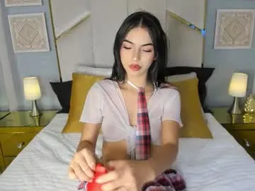 lunalancaster_ — Spank my ass hard for 66tkns // I'm new, do you like horny girls? Get naughty with my roulette // PVT active - Multi-Goal :  SPANKS VERY HARD #18 #smalltits #new #teen #skinny