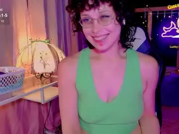 lunaoddity — Buzz the wrinkles out of my brain?  || (at least) 5 mins oiled up butt close-up: [310 tokens left] #natural #bush #glasses #german
