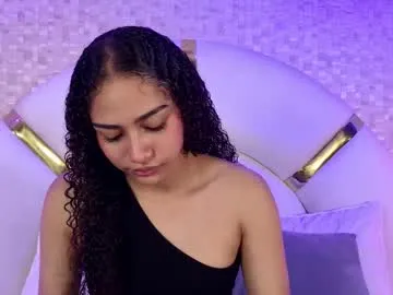luucy_jonnes — Show squirt [378 tokens left] #latina #squirt #anal #ebony #slim #18