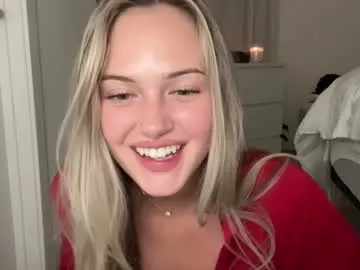 luvaimee — Monday Tease & Chill  #new #sexy #cute #teen