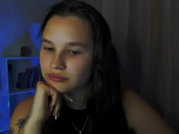 luvmeeow — for good mood  #dirtytalk #nonude #18 #brunette  [465 tokens remaining]