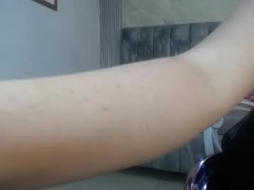 madison_lords_s — I WISH SHOW U HOW I FUCK SO HARD MY WET PUSSY #milk #bbw #curvy #latina #natural