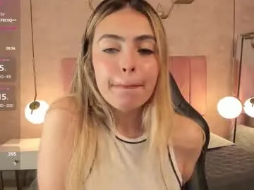magic_fernanda — GOAL: handjob+ ahegao  [85 tokens remaining] Hey  my cute face and my bigboobs its ready for ur fantasies   #lovense #teen #bigboobs #nonude #hairy