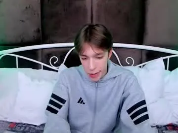 mark_branston — GOAL: take off the top 5 min [50 tokens remaining] Welcome to my room! #feet #young #19 #teen #new
