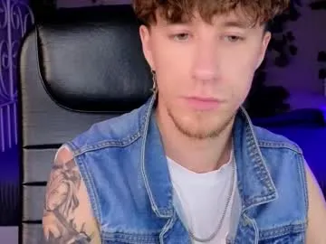 mark_caron — Sup! I'm new! Is everything fine? - Goal: Hello, Mark! [15 tokens left] #straight #bigcock #uncut #natural #teen