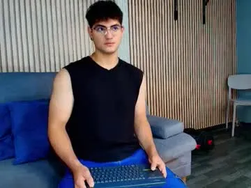 mark_evans1_ — It's a beautiful day to cum together  - Goal: Cumshow!! #cum #latino #muscle #bigcock #18