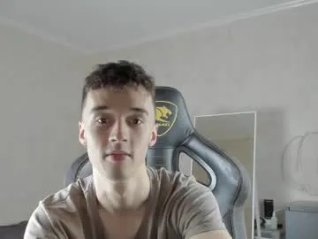 mason_warhol — flex muscles [132 tokens left] #young #cum #18 #muscle #bigcock #lovense