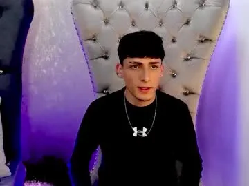 mateo_mitchell — GOAL: play dick with oil [90 tokens remaining] Welcome to my room! Come play with me, have me happy    #lovense #bigcock #new #latino #18