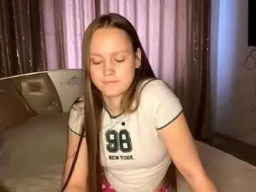 mathildeleimbach — GOAL>My biggest smile< #new #18 #petit #daddysgirl #shy [25 tokens remaining]