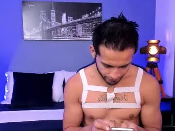 max_conor_ — show cum   #lovense  #bigass #bigcock  #master #leather [1111 tokens remaining]