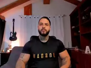 max_dic1 — #latin #bigass #muscle #fuckmachine #lovense