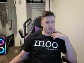maxishere000 — Freechat on Chaturbate