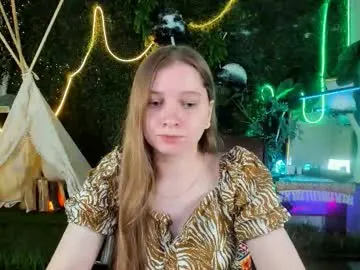 mayasinabon — cuteness overload [30 tokens left] #blonde #braces #cute having fun with #asmr / nice chatting, #feet #nonude