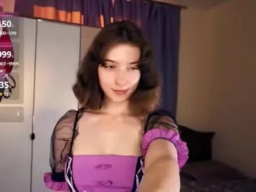 mayellers — GOAL: play with my lips [26 tokens remaining] Welcome to my room, im Keeley, help me get 600 likes :3 #new #shy #teen #18 #cute
