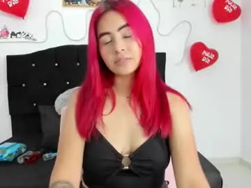 medusa__charity — GOAL: SHOW PUSSY [9 tokens remaining] Welcome to my room! favorite tips 15,25,100 #feet  #redhead #18 #new