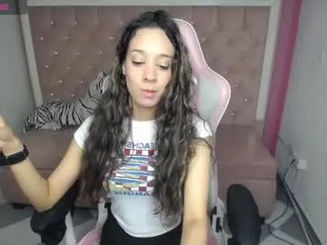 megan_collins_b — GOAL: Sexy Dance [81 tokens remaining] Welcome to my room! #feets #skinny #latina #natural #curlyhair