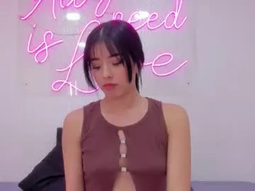 meganritz_ — Follow me and rate me 25tk! my parents are not at home shhh!  #teen #young #feet #latina