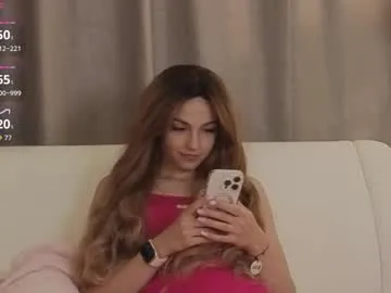 meghanbullins — i'm new here !! goal : bite finger #shy #brunette #feet #young #new [22 tokens remaining]