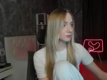 mellisadream — GOAL: tease [55 tokens remaining] Welcome to my room! #new #blonde #nonude #shy #18