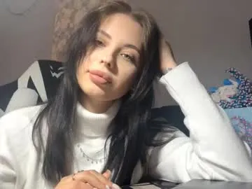 melodypiombino — Goal:  Let's see what I'm dressed today  -  Hello Im Mia, in #new here sorry if m so #shy beacause im just #18 #pretty #young [33 tokens remaining]
