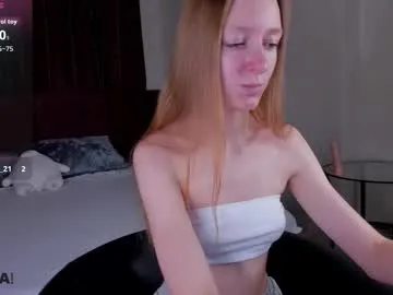 mia_e1fie — GOAL: 1111 torens [972 tokens remaining] Hello sweeties! I'm in a great mood for chatting and playing today! #teen #new #18 #smalltits #skinny
