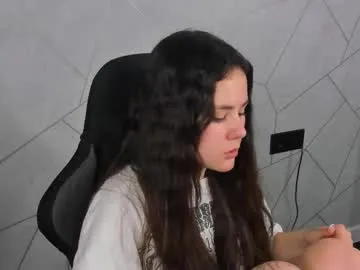 mia_jefferson — GOAL: slap my pretty ass x5 [81 tokens remaining] Hi, play with Cute #18 #brunette #petite #daddysgirl #teen #bunny