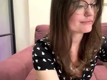 mia_shine_bright — I'm Mia here!  GOAL:  Sexually put on stockings #lovense #shy #new #bigboobs #stockings [540 tokens remaining]