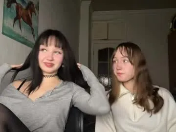 michelle_neely — Hi guys, how are you today, lets go speak - Goal: Doggy [100 tokens left] #teen #young #new #shy #cute