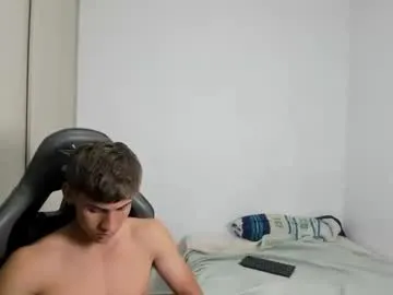 miguel_hz — Naked and Hard [1500 tokens left] #new #twink #bigcock #cum