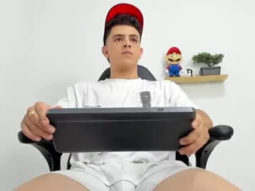 mikecooper_ — GOAL: Cum Show [1107 tokens remaining] Welcome to my room! #18 #new #latino #bigcock #cum