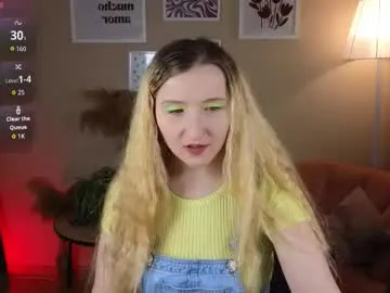 milana__key — GOAL: Play through panties a little [61 tokens left] #new #squirt #daddy #blonde #18