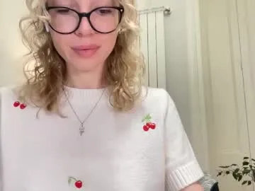 milayah — Hey guys! let's have some fun! Make my tits creamy  [456 tokens remaining] #mistress #skinny #flexible #hairy #smalltits