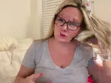 milf_goddess — #MIlf O'clock Lets have some fun! #Privates on  #snap #roleplay #bigboobs
