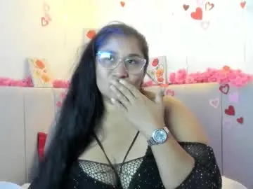 milf_latinn — Milf_latinn's room  #anal #squirt # #bigass #natural