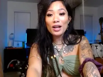 milo_and_macii — Ticket Show: TICKET SHOW: squirt show  (111 tokens)
