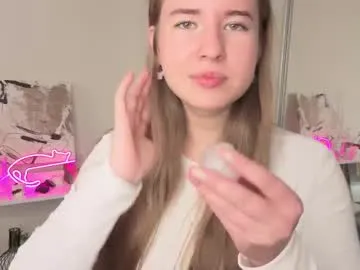 minchalla — Welcome! I am Milly! it's my day five! Be polite! // GOAL: Make a cute face + spin around outfit reveal) [31 tokens left] #new #teen #18 #young #shy