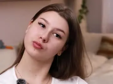 minditrelles — GOAL: Good morning! Start day with give my eyes so close n wink you [9 tokens remaining] I'm new here hey hey!   #new #young #shy #teen #18